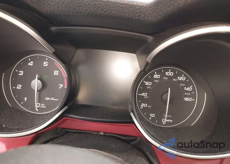 2019 Alfa Romeo Stelvio Ti Sport Awd z USA, uszkodzony, nr VIN ZASPAKBN0K7C71772